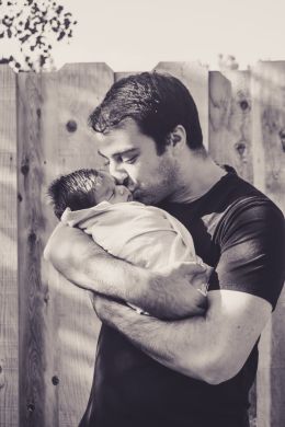 Дэн Бенамор