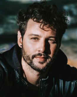 Эллиотт Грабер