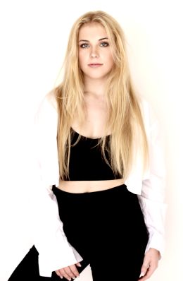 Loryn Shay Charbonnier