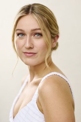 Элизабет Диксон