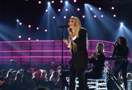 Джулия Майклс