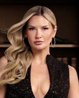 Молли О'Коннелл