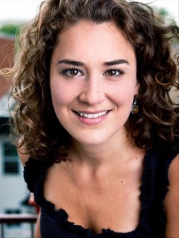 Элизабет Сироис