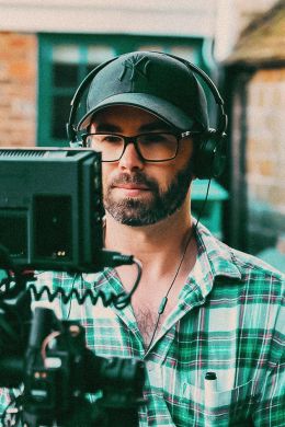 Джонатан Брукс