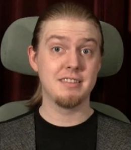 Лео Томпсон