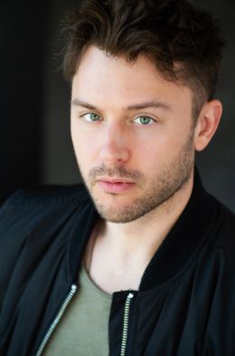 Майкл Ричардсон