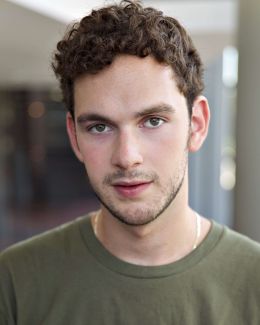 Николас Бертон