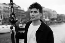 Томас Вулфф