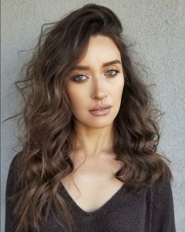 Сабрина Гомес