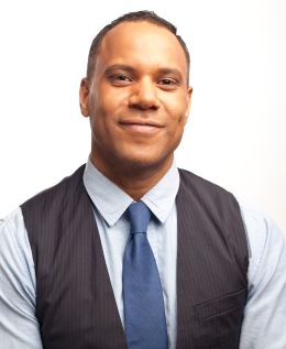 Кристофер Клэр