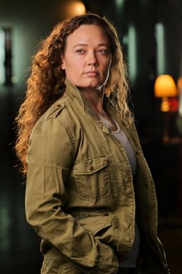 Данелла Даттон