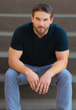 Джордан Тома