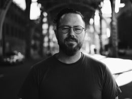 Джеймс Бернс