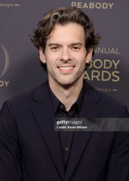 Николас Хаттон