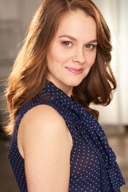 Julia Vally