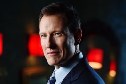 Джеймс МакКой