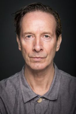 Роберт Бенедетти-Холл