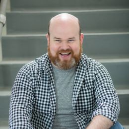 Michael Douglas Hall