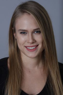 Бегум  Онер