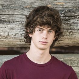 Дрю Джастис