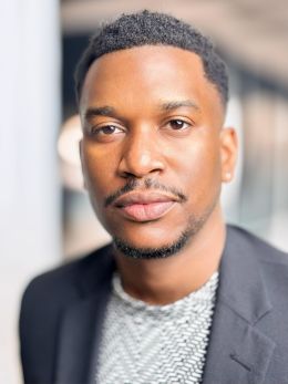 Кортни Роулз