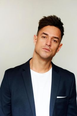 Никки Маркс