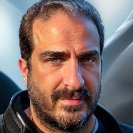 Guilad Kahn