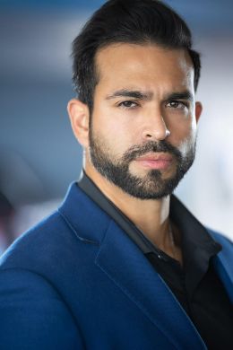 Хавьер Скиалер