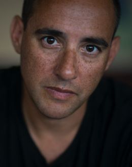 Эллиотт Лестер