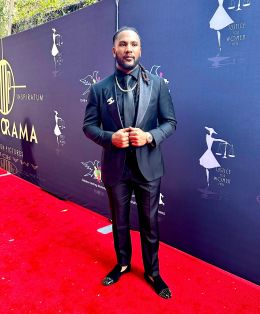 Ти Джей Уорд