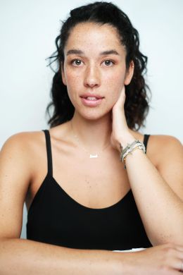 Эзра Голден