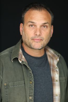 Джошуа Сенкевич