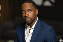 Рэндолл Холлоуэй