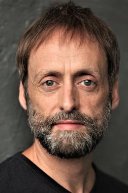 Дэниэл Найт