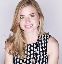 Уитни Хэйес