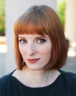 Виктория Фокс