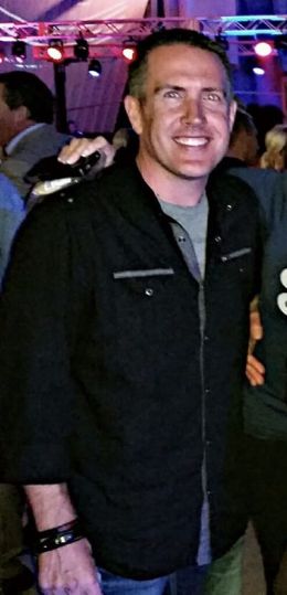 Дерек Полен