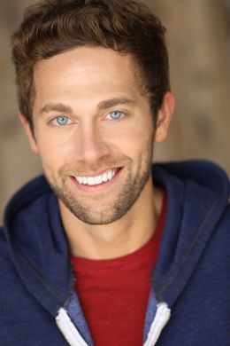 Крис Майнор