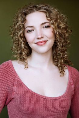 Аннелиз Форбс