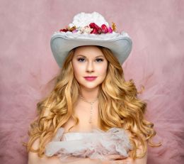 Тэйлор Сандерс