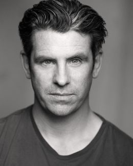 Дэн Скиннер