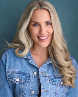 Даниэль Уорвик