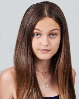 Саммер Робертсон