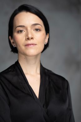 Ника Перрон