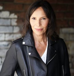 Бернадетт Янссен