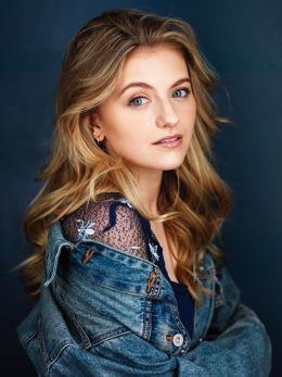 Josie Axelson