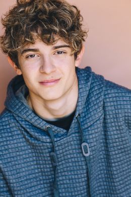 Джетт Беднар