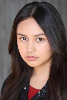 Изабелла Леон