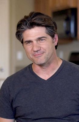 Джошуа Беккер