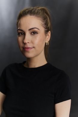 Rhiannon Clements